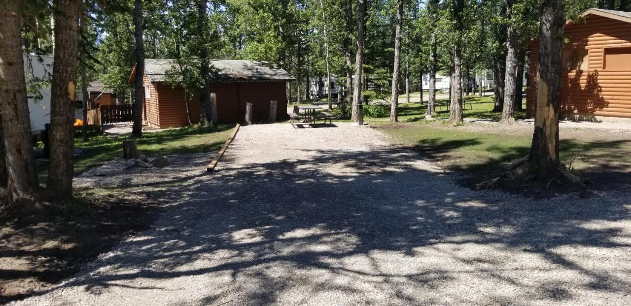 Resort Gates Jasper